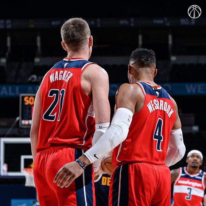 马赛内部会议纪要流出:冲刺阶段篮板制胜,NBA总决赛使命明确,临场指挥获称赞的简单介绍 马赛内部会议纪要流出:冲刺阶段篮板制胜,NBA总决赛使命明确,临场指挥获称赞的简单介绍