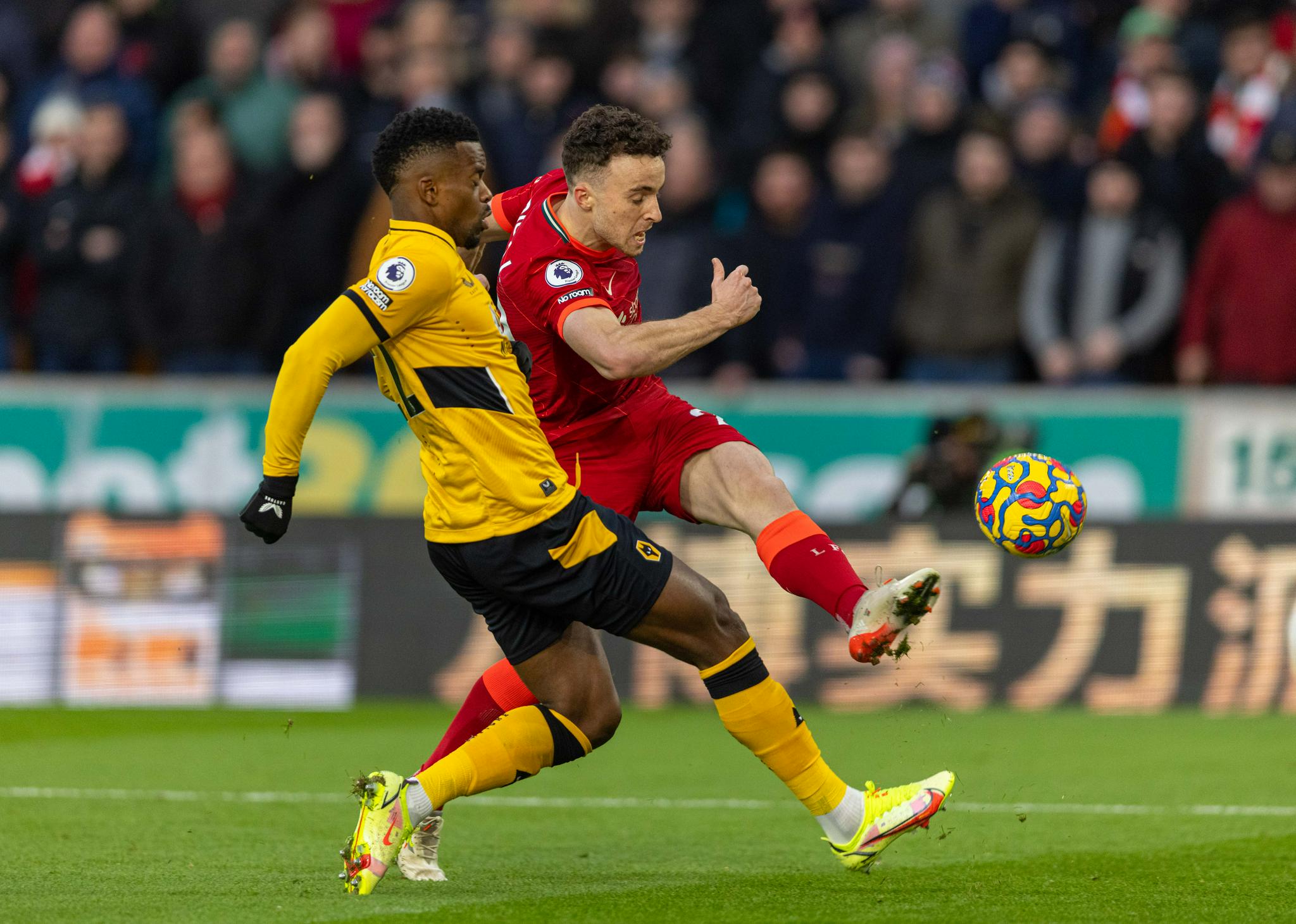 关于转折点！利物浦遗憾出局；法国杯赛前攻防权衡；气氛紧张；赛季目标并未改变的信息