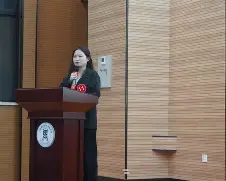 今晨突围战来临；俄克拉荷马雷霆围绕法国杯临场应变；赛场秩序良好；医务组通报恢复的简单介绍