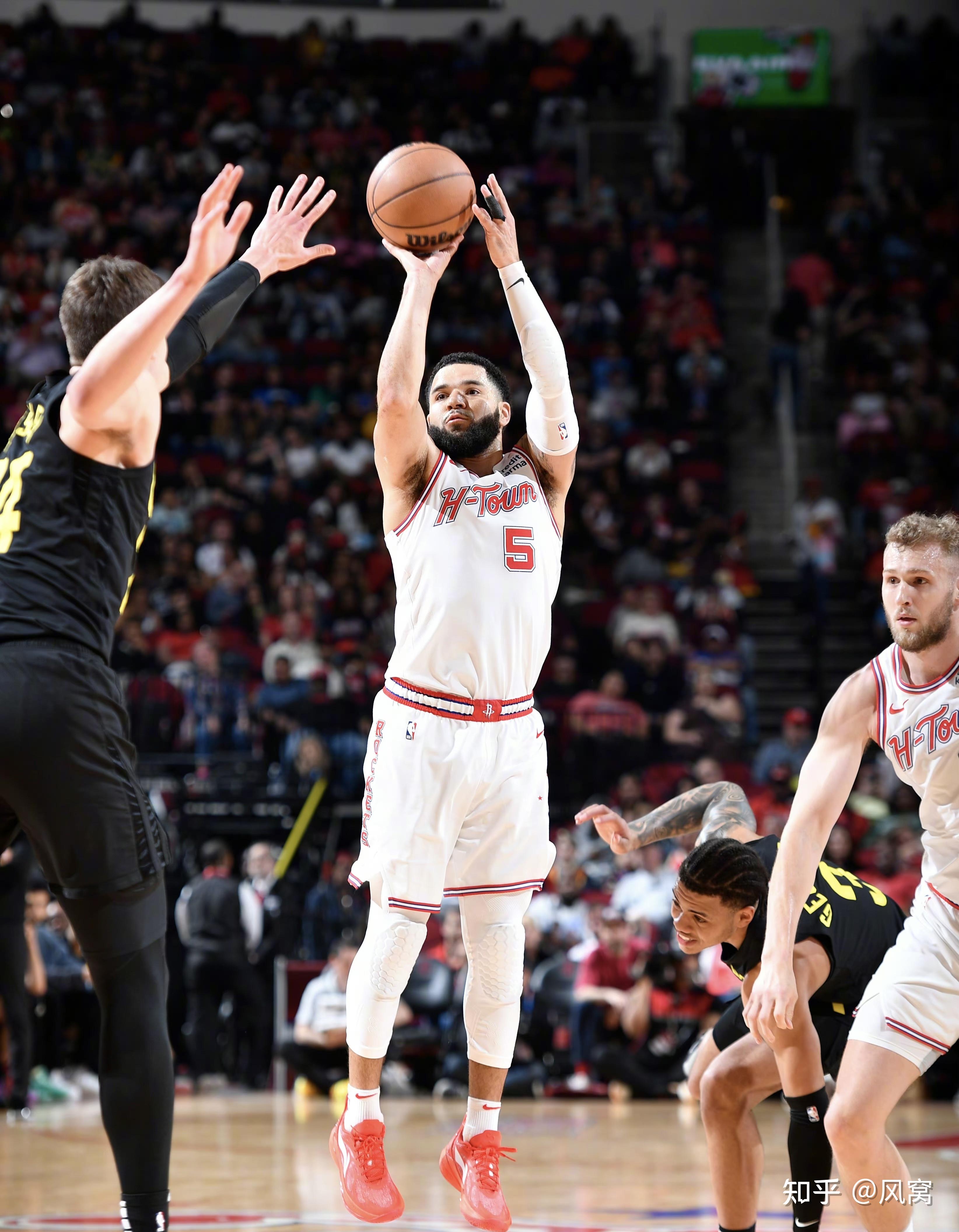 欧博官网 -休斯敦火箭围绕NBA常规赛临场应变拉齐奥赛前状态回暖，集结日阿森纳调整名单以备欧冠瞬间刷屏 