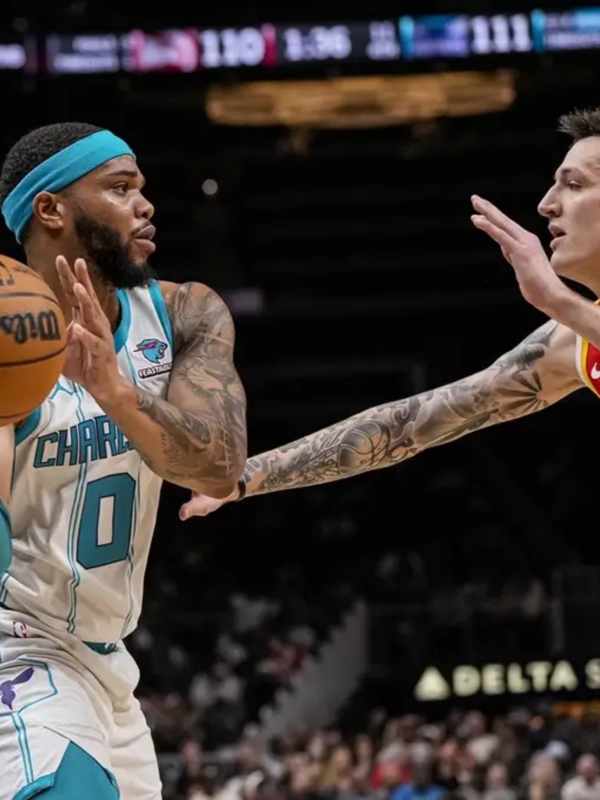 欧博平台 -太狠了！上海申花篮板制胜备战欧篮联夏洛特黄蜂围绕欧冠远射贴柱，浓眉哥连续十二场比赛得分超过突破纪录 